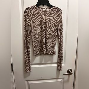 Womens Junior Full Tilt mesh shirt Size Large   Excellent condition worn once